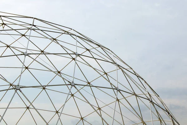 Geometria Figuras Monumento Fundo Céu — Fotografia de Stock