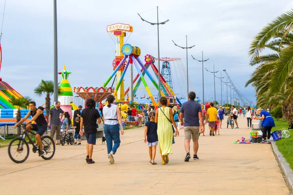 Batumi Georgia Julio 2020 Situación Playa Batumi Gente Costa Vacaciones — Foto de Stock