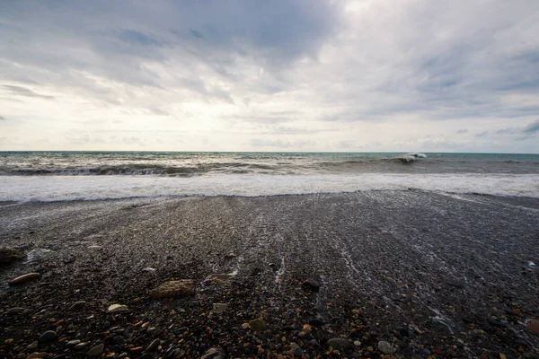 Tempo Tempestuoso Ondas Salpicos Batumi Geórgia Mar Negro Tempestuoso Fundo — Fotografia de Stock