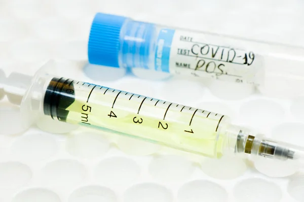 Aiguille Médicale Tube Sanguin Virus Corona Vaccin Covid Gros Plan — Photo