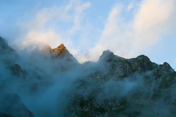 Berg Landskap Och Utsikt Svaneti Georgien Sommar Semester Och Vandring — Stockfoto