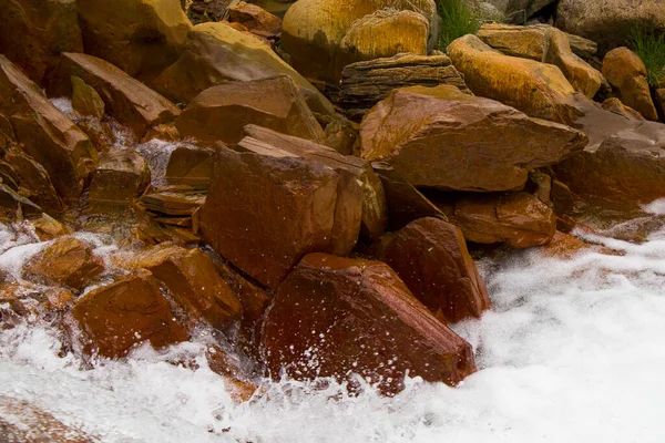 Fiume Acqua Rocce Montagna Nel Khazbegi Georgia — Foto Stock