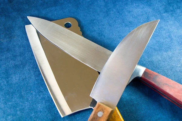 Köksknivar Samlingar Den Blå Bakgrunden Verktyg Och Instrument För Matlagning — Stockfoto
