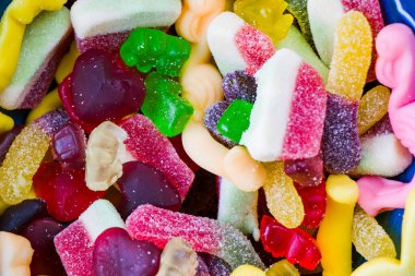 Karışık jöle reçeli, yüksek açılı tatlı çerez, renkli şeker.