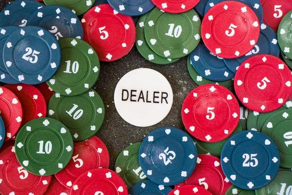 Kaart Dealer Chips Poker Blackjack Tafel Speelkaarten — Stockfoto