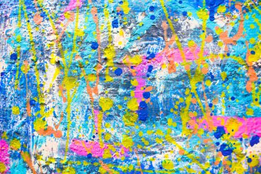 Birçok yağ lekesi olan tuvaldeki soyut sanat eserleri