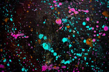 Birçok yağ lekesi olan tuvaldeki soyut sanat eserleri