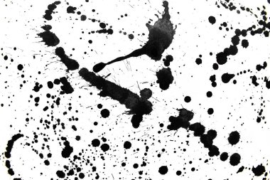 Arka plan siyaha boyanır. Mürekkep ve suluboya sanatından yaratıcı soyut sanat.