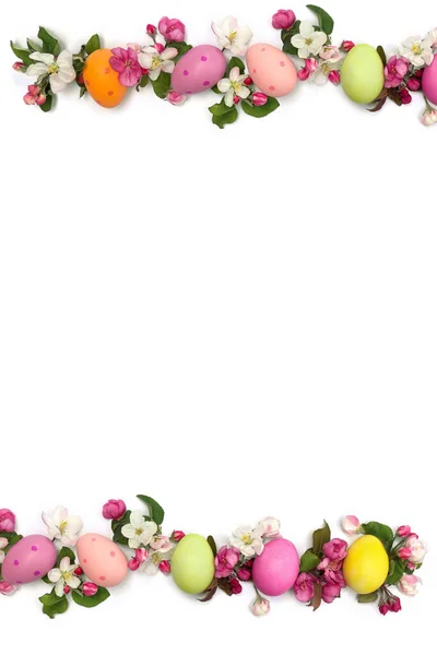 Пасхальное Украшение Пасхальная Рамка Розовых Цветов Яблоня Цветные Пасхальные Яйца — стоковое фото