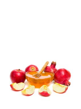 Tatlım, beyaz arka planda kırmızı elmalar ve armutlar