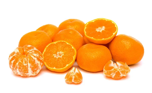 Mandarinas Frescas Sobre Fundo Branco — Fotografia de Stock
