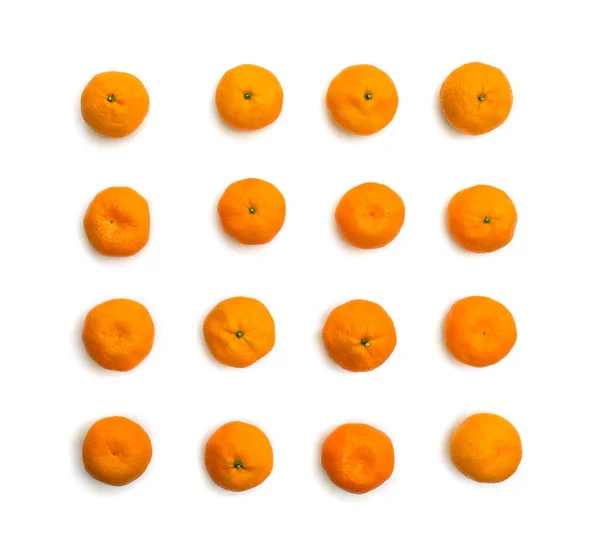 Свіжі Мандаринські Апельсини Білому Тлі Вид Зверху Плоский Ліжко — стокове фото