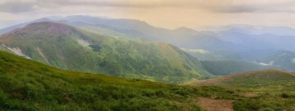 Landscape Mountains Hills Glades Cloudy Sky Carpathian Mountains — Stock Photo, Image