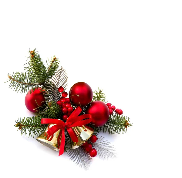 Decoração Natal Árvore Natal Bolas Vermelhas Sino Dourado Bagas Vermelhas — Fotografia de Stock