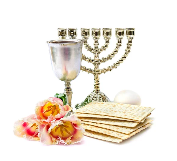 Matzo Wine Menorah Egg Tulips Passover Celebration White Background — Stock Photo, Image