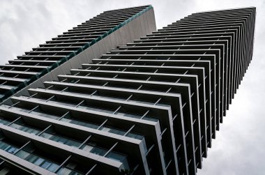 Prag, Çek Cumhuriyeti - Pankrayna bölgesindeki modern V-Tower binası