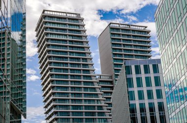 Prag, Çek Cumhuriyeti - Pankrayna bölgesindeki modern V-Tower binası