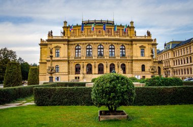 Çek Filarmoni ve Opera Evi - Prag 'daki Rudolfinum