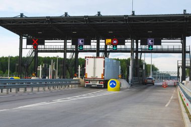 Moskova 20 / 03 / 2019 Bir yerleşim alanından çöp toplama