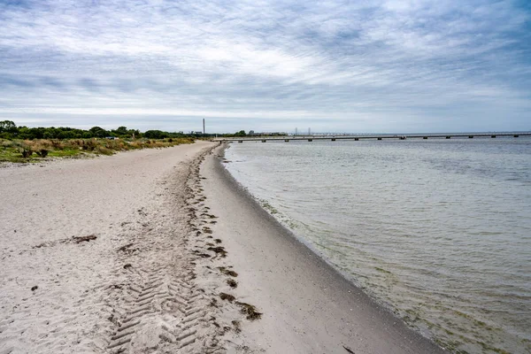 스웨덴 말 모 시 중심부 가까이에 있는 외경감을 자아내는 해변 — 스톡 사진