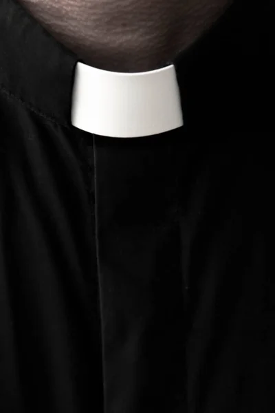 Collar Del Sacerdote Cerca —  Fotos de Stock