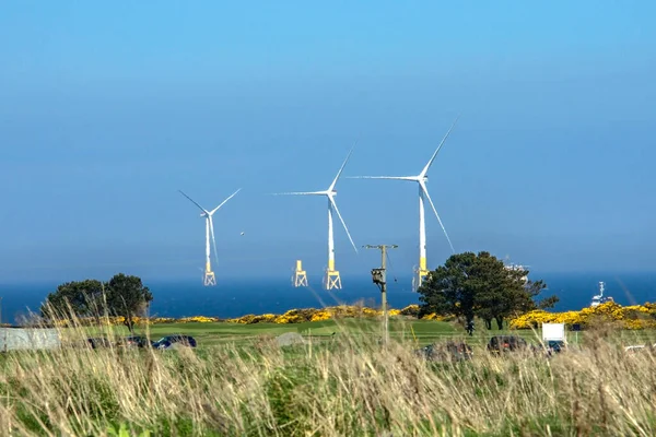 Instalação Turbinas Eólicas Costa Aberdeen Escócia Reino Unido — Fotografia de Stock