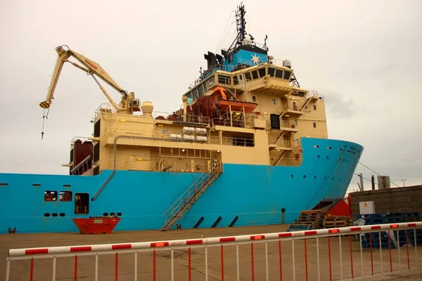 Large Vessel Aberdeen Harbour Scotland — Stock Photo, Image