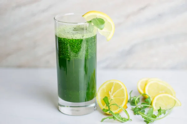 Färsk Hälsosam Hemlagad Grön Detox Juice Från Persilja Vild Rockad — Stockfoto