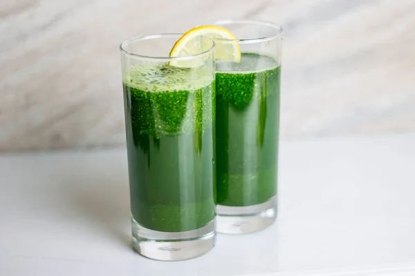 Färsk Hälsosam Hemlagad Grön Detox Juice Från Persilja Vild Rockad — Stockfoto