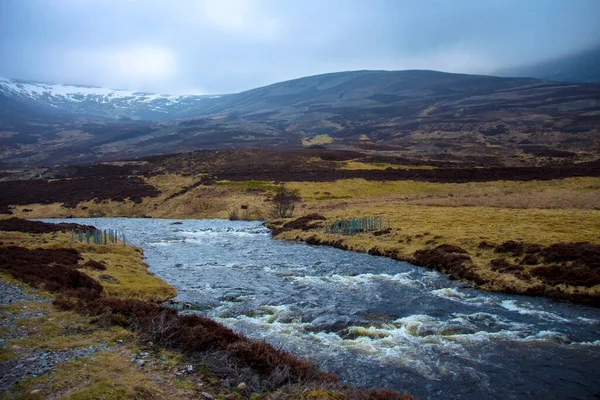Clunie Water Braemar Royal Deeside Aberdeenshire Scotland Cairngorms National Park — Stock Photo, Image