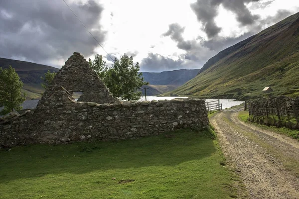 Caminho Torno Loch Lee Ruínas Velho Cemitério Angus Escócia Reino — Fotografia de Stock