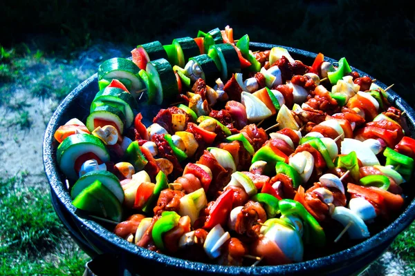 Préparation Des Aliments Viande Mixte Grillée Avec Légumes Sur Barbecue — Photo