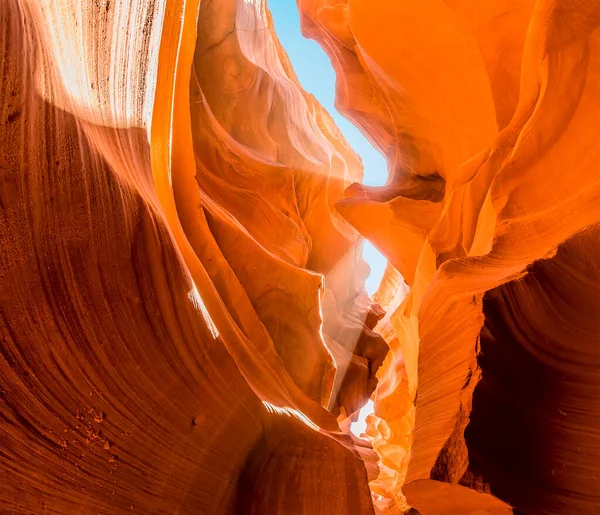 Shafts Sunlight Paint Bright Patches Walls Lower Antelope Canyon Page — Stockfoto
