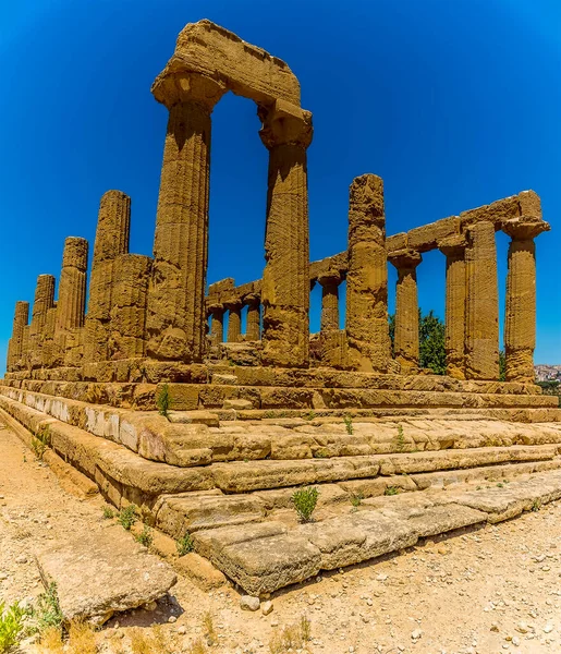 Una Vista Perspectiva Del Templo Juno Antigua Ciudad Siciliana Agrigento — Foto de Stock