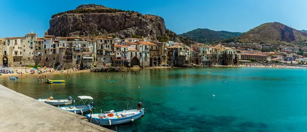 Panorama Utsikt Över Den Gamla Hamnen Och Staden Cefalu Sicilien — Stockfoto