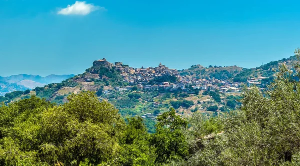 Die Hügelsiedlung Castiglione Sicilia Fuße Des Ätna Sizilien Sommer — Stockfoto