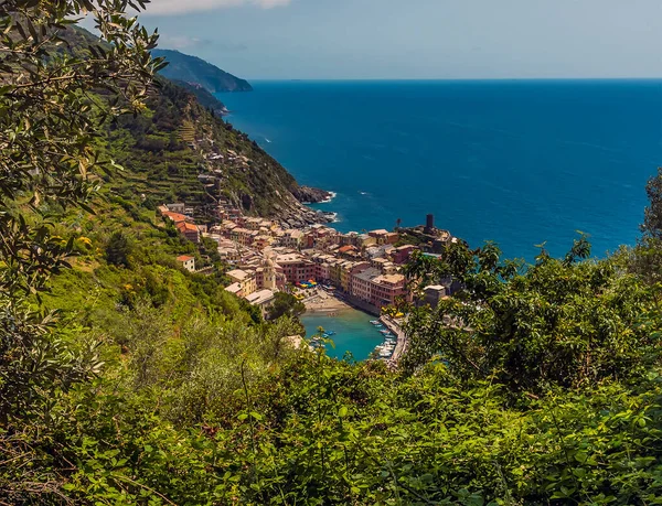 Pemandangan Dari Monterosso Jalur Vernazza Yang Menghadap Vernazza Musim Panas — Stok Foto