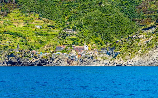 Une Vue Mer Vers Village Cinque Terre Vernazza Été — Photo