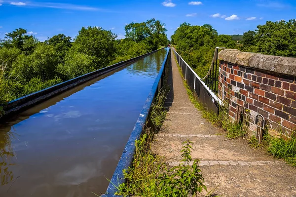 Una Vista Largo Del Acueducto Edstone Acueducto Más Largo Inglaterra — Foto de Stock