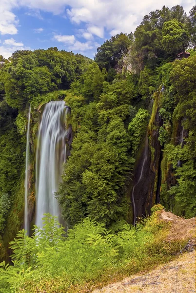Eine Langzeitbelichtung Der Obersten Wasserfälle Marmore Umbrien Italien Die Sommer — Stockfoto