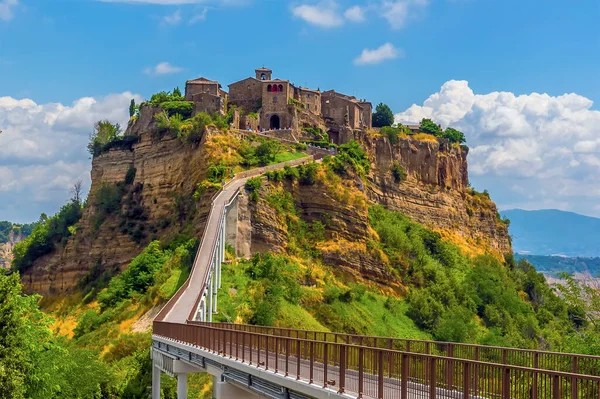 Ein Nahblick Auf Die Hügelsiedlung Civita Bagnoregio Latium Italien Sommer — Stockfoto