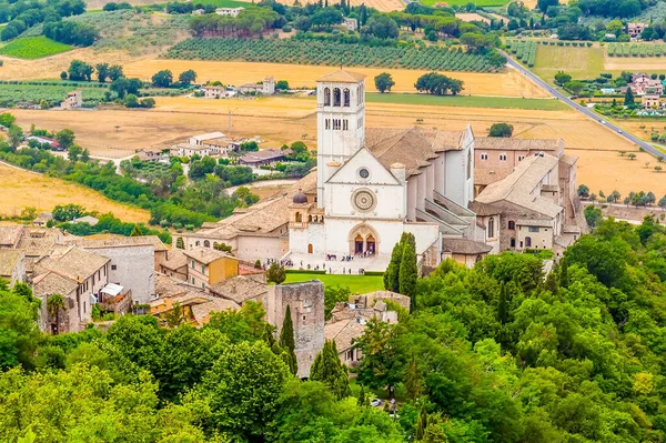 Från Toppen Berget Subasio Mot Basilikan Francis Assisi Umbrien Sommaren — Stockfoto