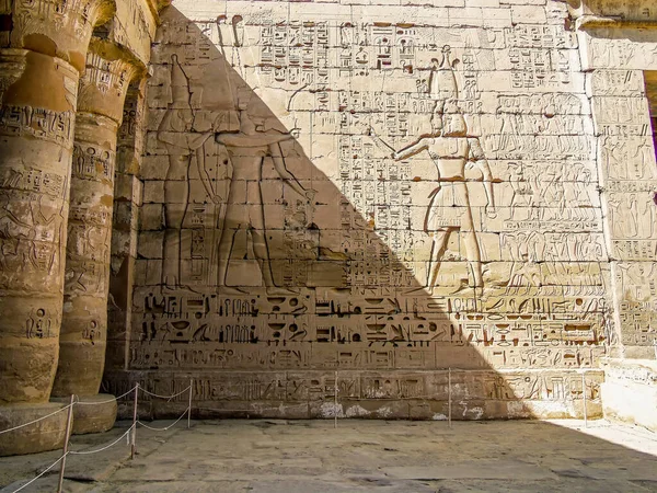 Ein Hieroglyphisches Storyboard Den Tempelruinen Von Deir Shelwit Der Nähe — Stockfoto