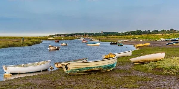 Small Boats Waiting Tide Come Lower Reaches River Glaven Norfolk — Stock Photo, Image