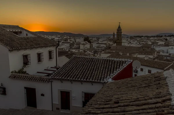 Una Vista Sobre Los Tejados Antequera España Atardecer Una Noche —  Fotos de Stock