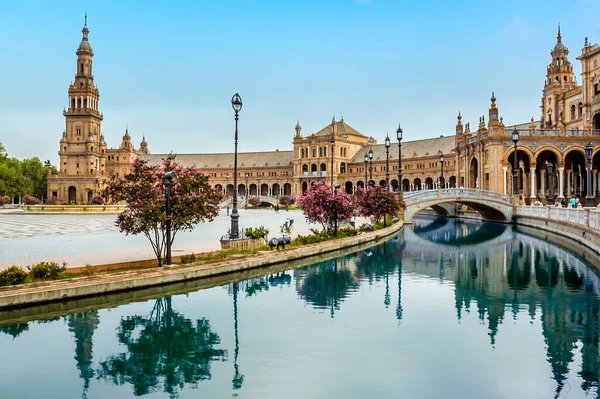 Het Kanaal Plaza Espana Sevilla Spanje Trekt Morgens Vroeg Zomer — Stockfoto