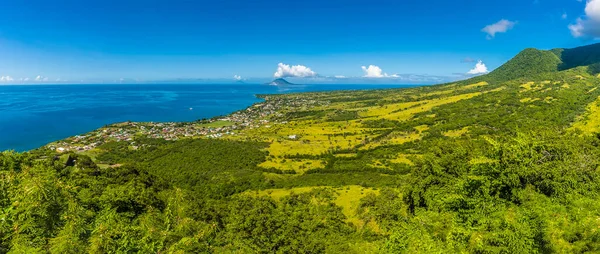 Uitzicht Langs Kustlijn Vanaf Het Brimstone Hill Fort Kitts — Stockfoto