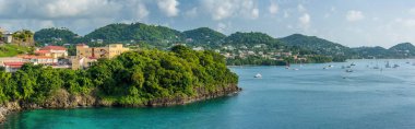 Grenada 'daki St Georges Körfezi' nde bir manzara.