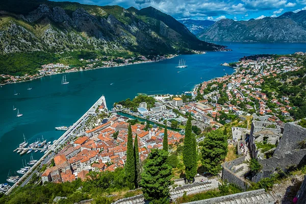 Vista Del Casco Antiguo Kotor Stari Grad Por Bahía Kotor — Foto de Stock