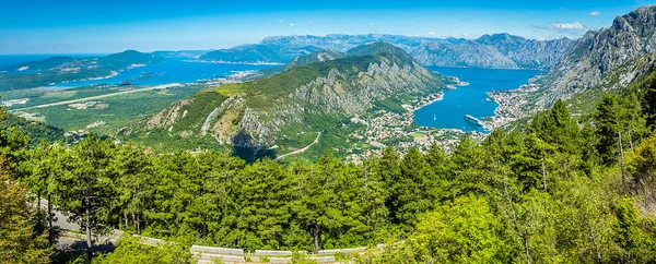 Paisaje Tranquilo Pacífico Bahía Kotor Montenegro — Foto de Stock
